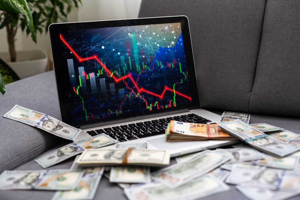 Display showing forex managed account fees breakdown.