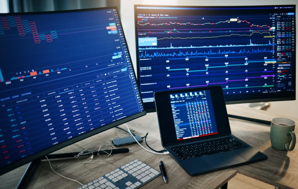 Financial stats on screen for Automated Forex Trading Myths.