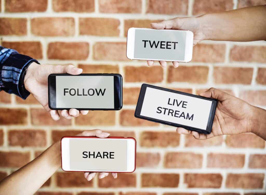 Social media impact on trader mindsets in 2025.