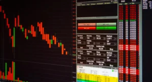 Price action fakeout on trading chart.