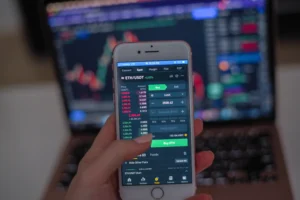 Hedge Accounts in Forex Trading shown on a mobile trading app with charts and live market data.